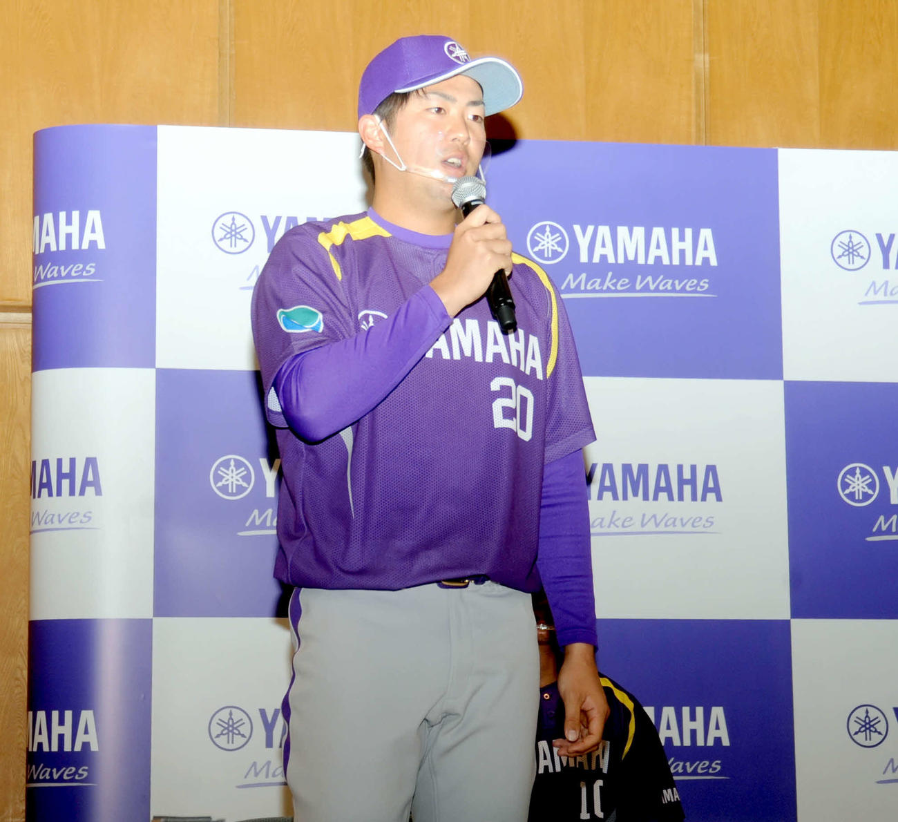 社会人野球への意気込みを語るヤマハの村木