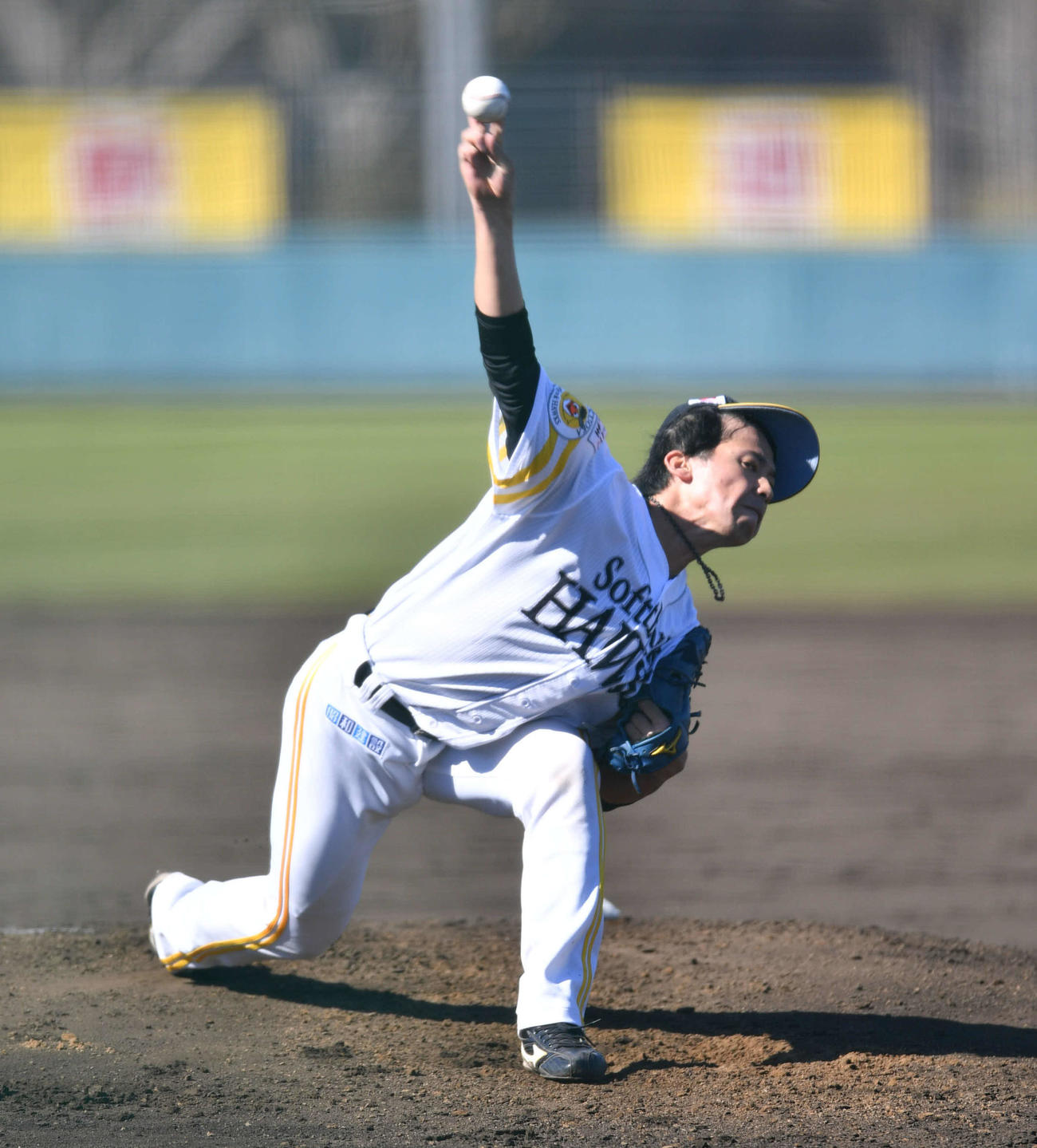 シート打撃に登板した尾形（撮影・岩下翔太）