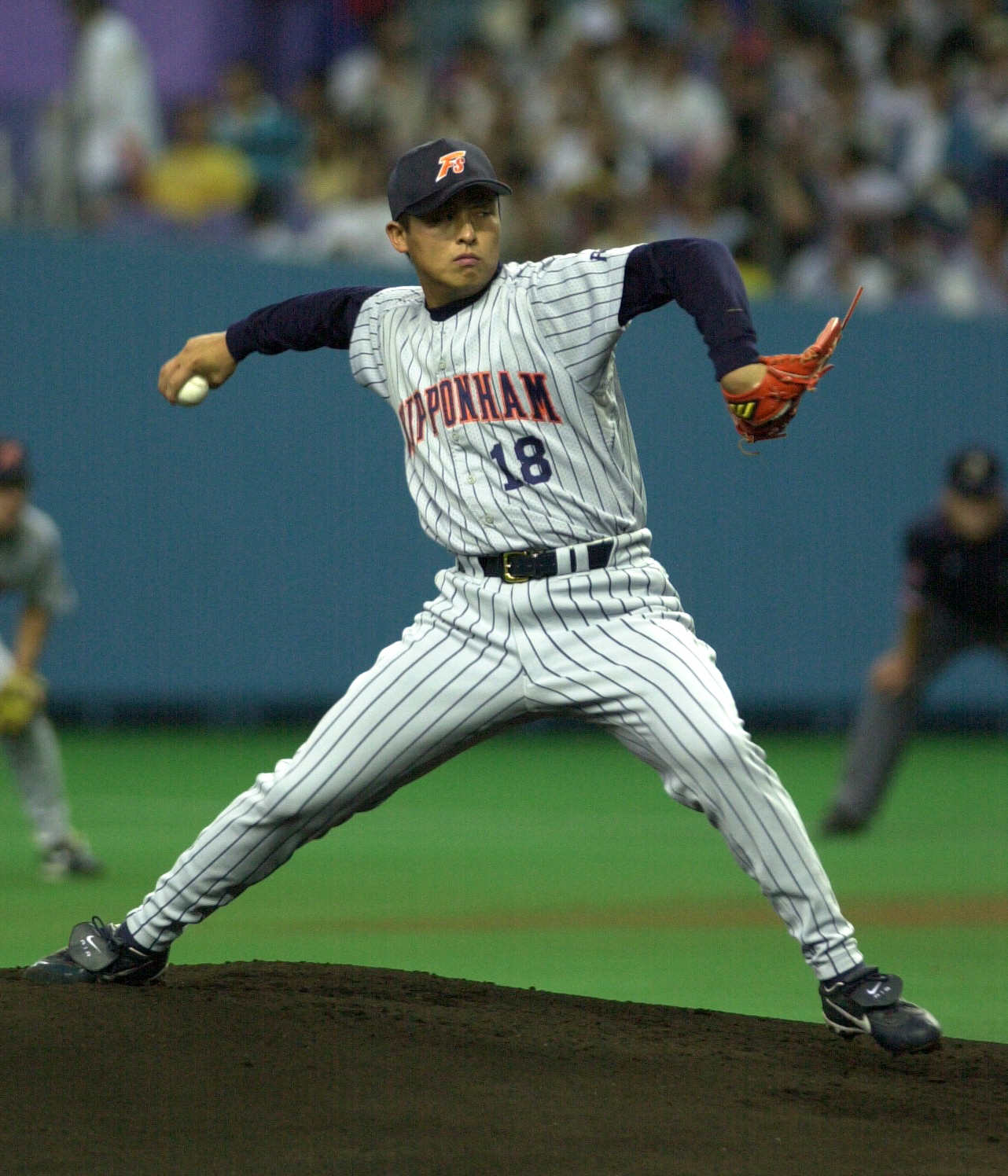 「まいど！」でおなじみ岩本勉は96～05年に18番
