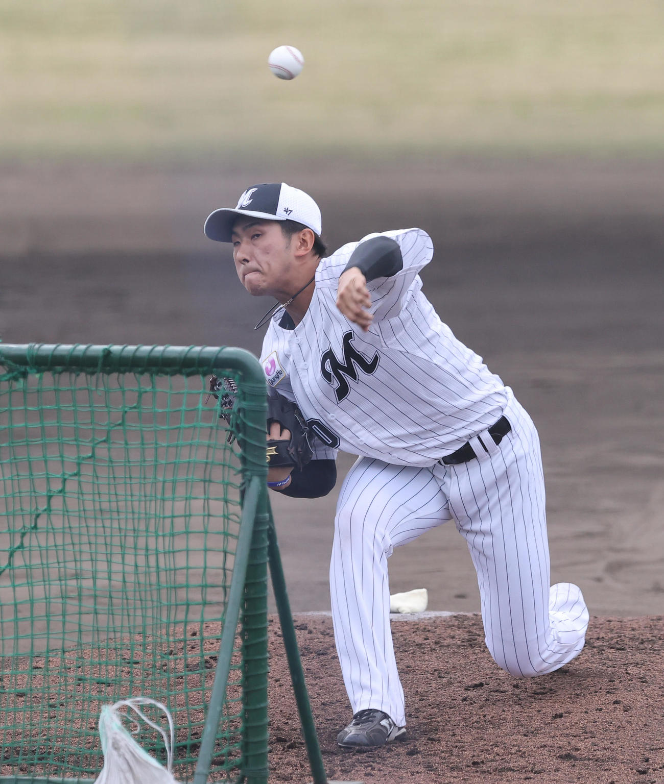 ロッテ本前郁也（2021年2月8日撮影）