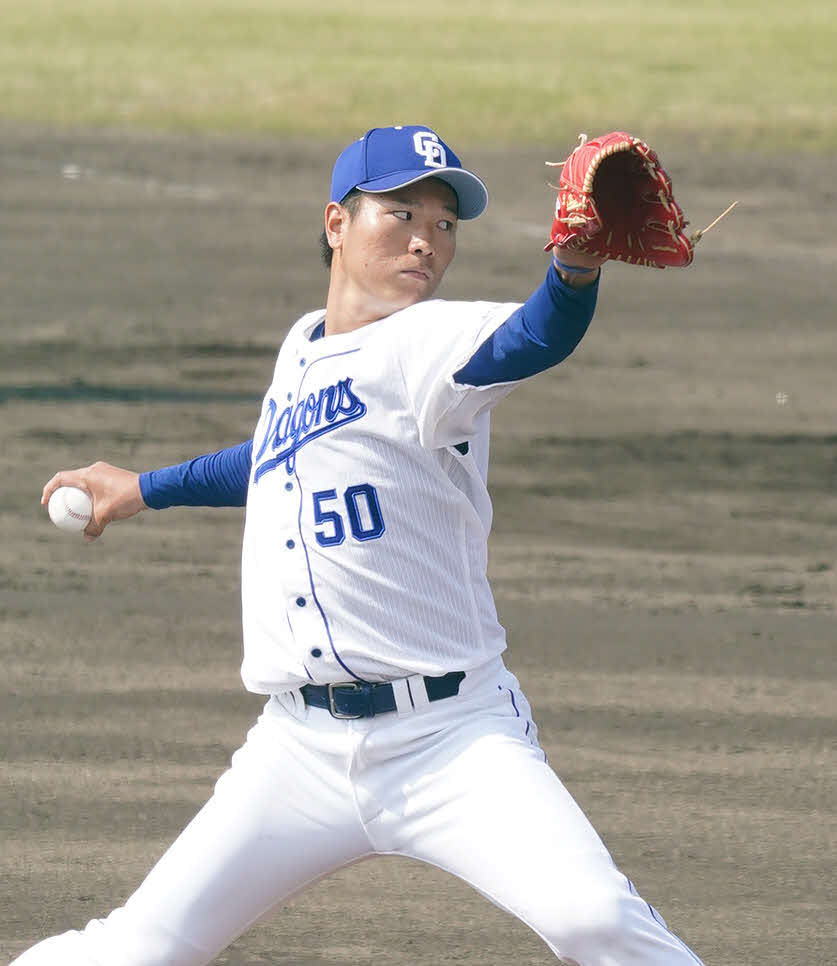 シート打撃に登板する中日清水（2021年2月7日撮影）