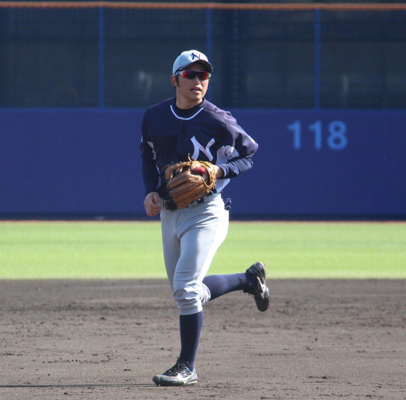 今秋ドラフト候補の日通・添田真海内野手（撮影・保坂恭子）