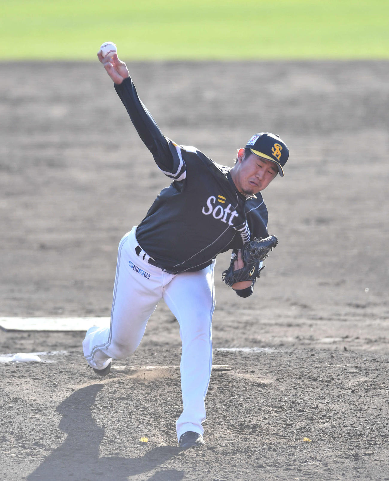 紅白戦　5回裏より登板した紅組3番手の杉山（撮影・岩下翔太）