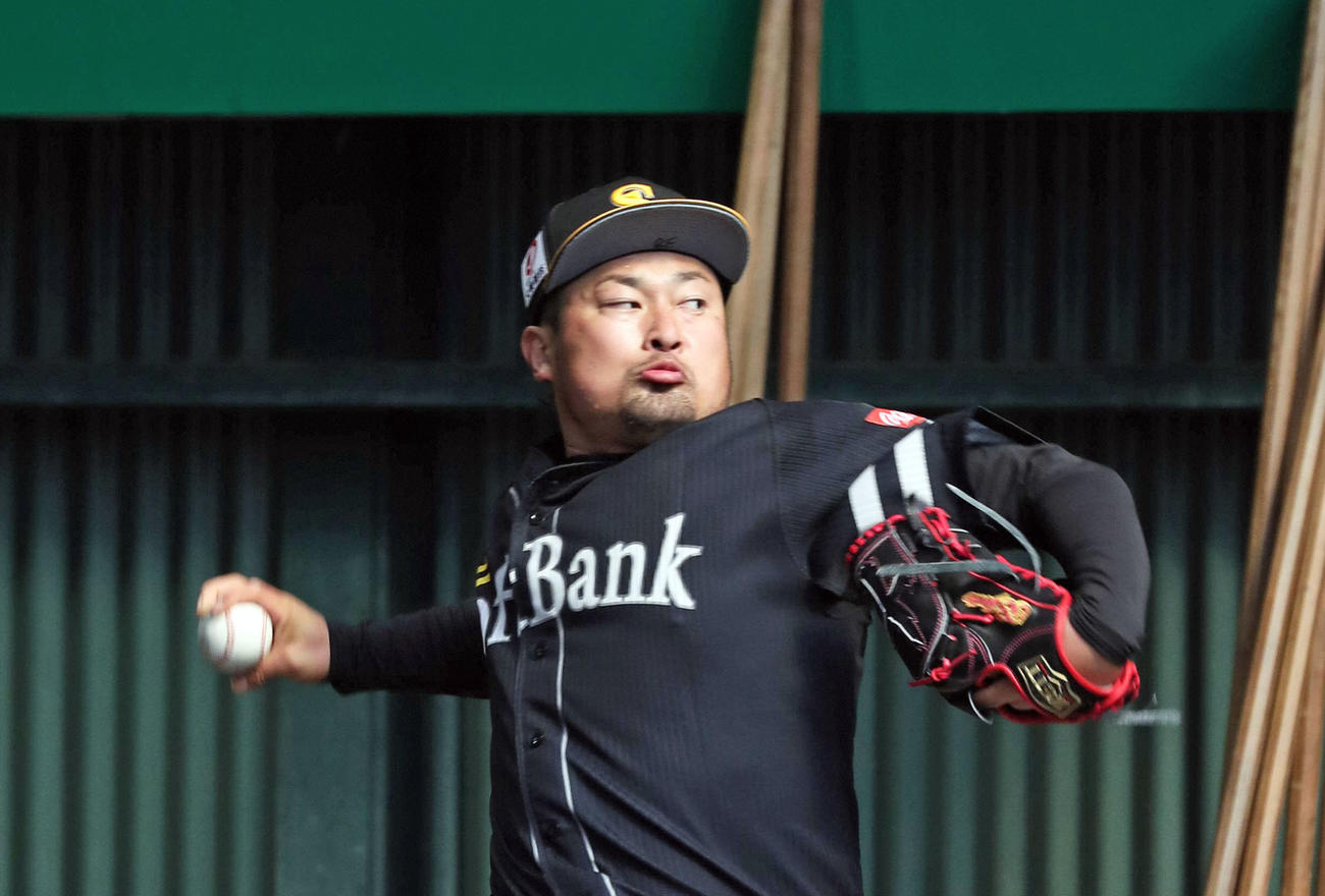 ソフトバンク森唯斗（2021年2月2日撮影）