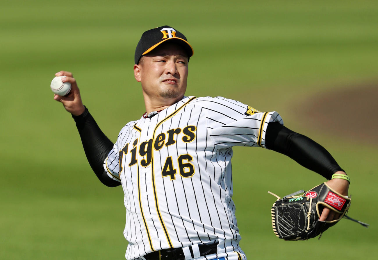 阪神秋山拓巳（2021年2月6日撮影）