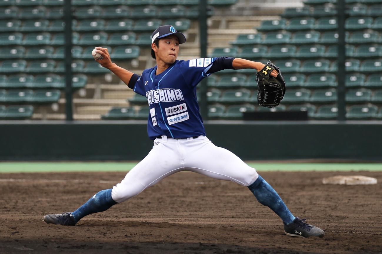 来年のドラフト指名を目指す四国IL徳島の亀山（球団提供）
