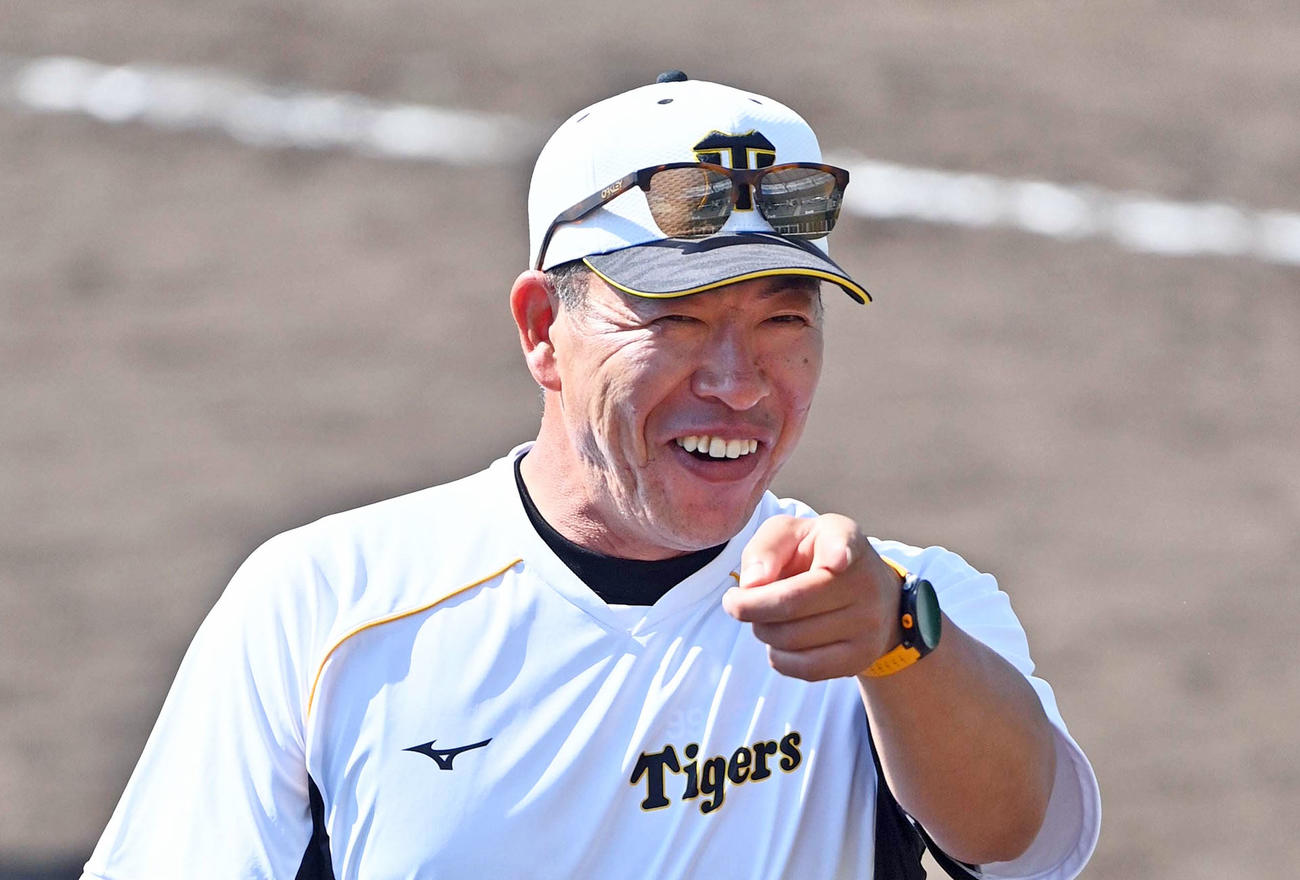 阪神井上一樹ヘッドコーチ（2021年2月6日撮影）
