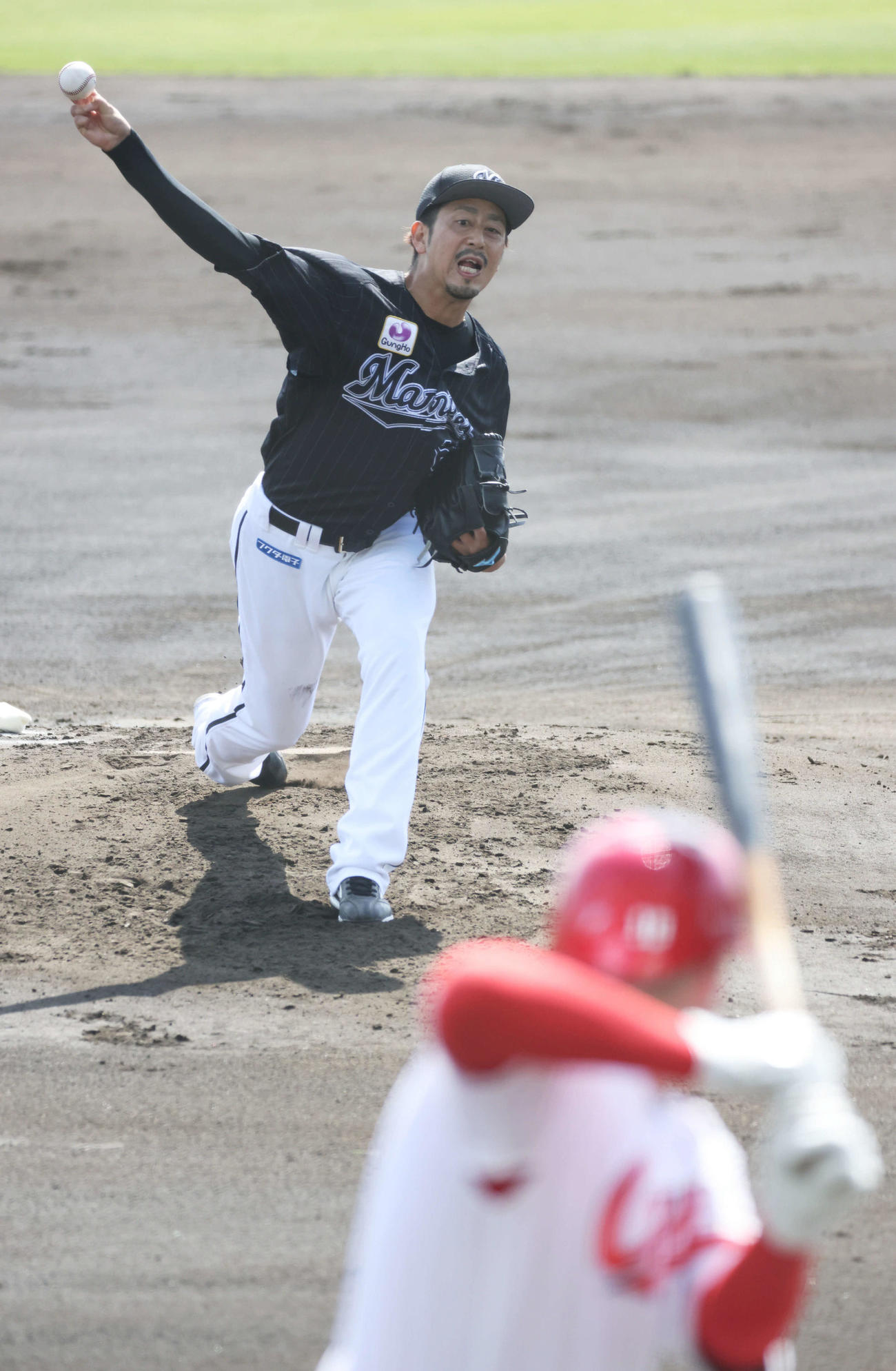 練習試合広島対ロッテ　ロッテ先発の大嶺（撮影・加藤孝規）