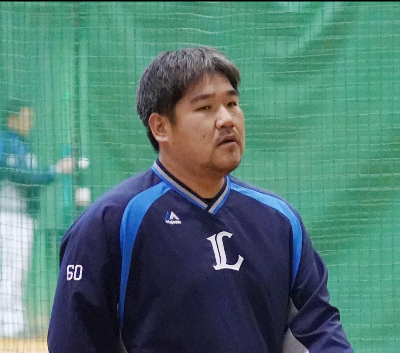 17日、別メニューで調整する西武中村