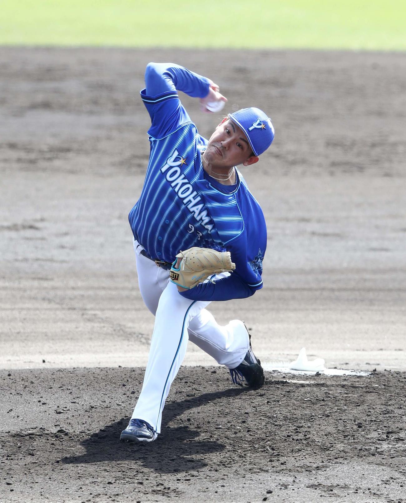 日本ハムとの2軍練習試合で3回を投げ1失点のDeNA先発の中川（撮影・黒川智章）