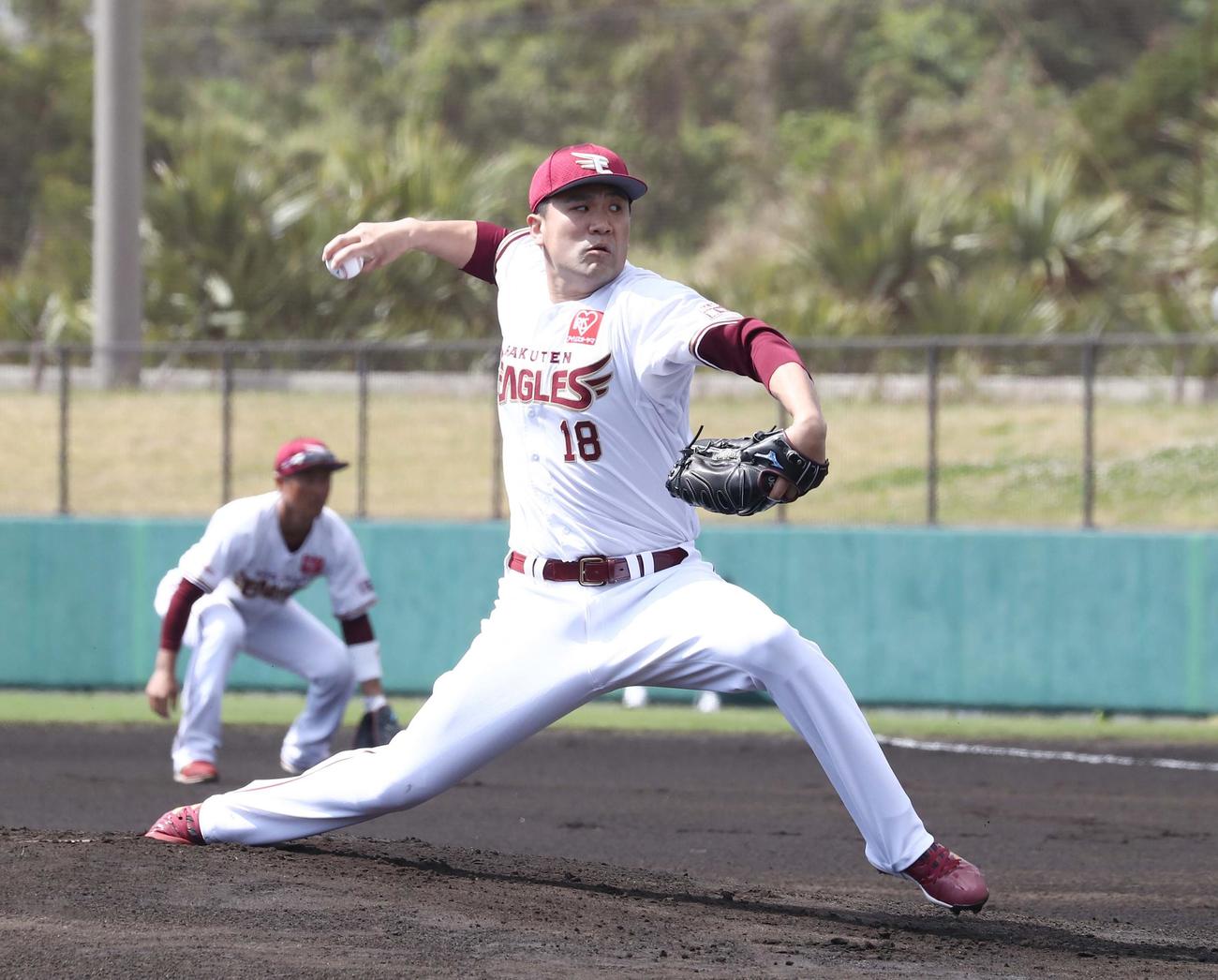 練習試合　楽天対日本ハム　楽天先発の田中将（撮影・黒川智章）