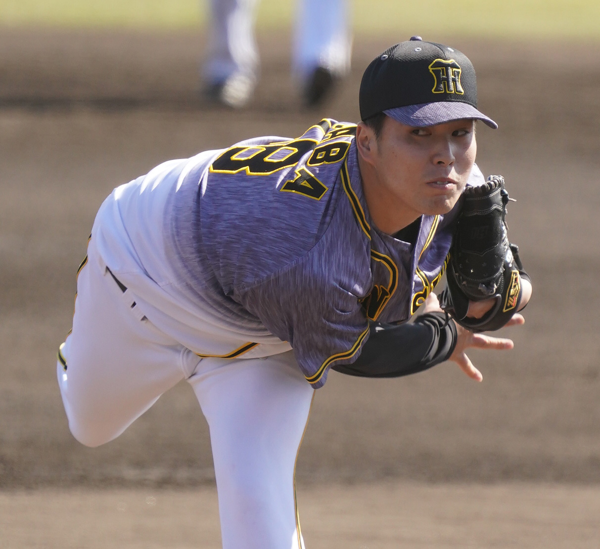 練習試合　中日対阪神　6回に登板する馬場皐輔（撮影・清水貴仁）
