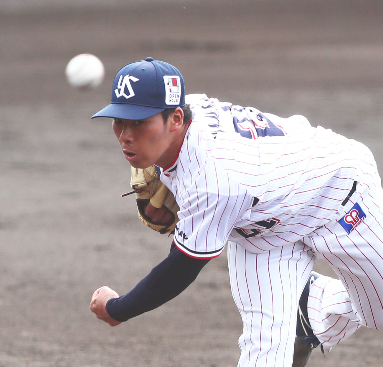 ヤクルト対楽天　6回表楽天無死、力投する山野（撮影・河田真司）