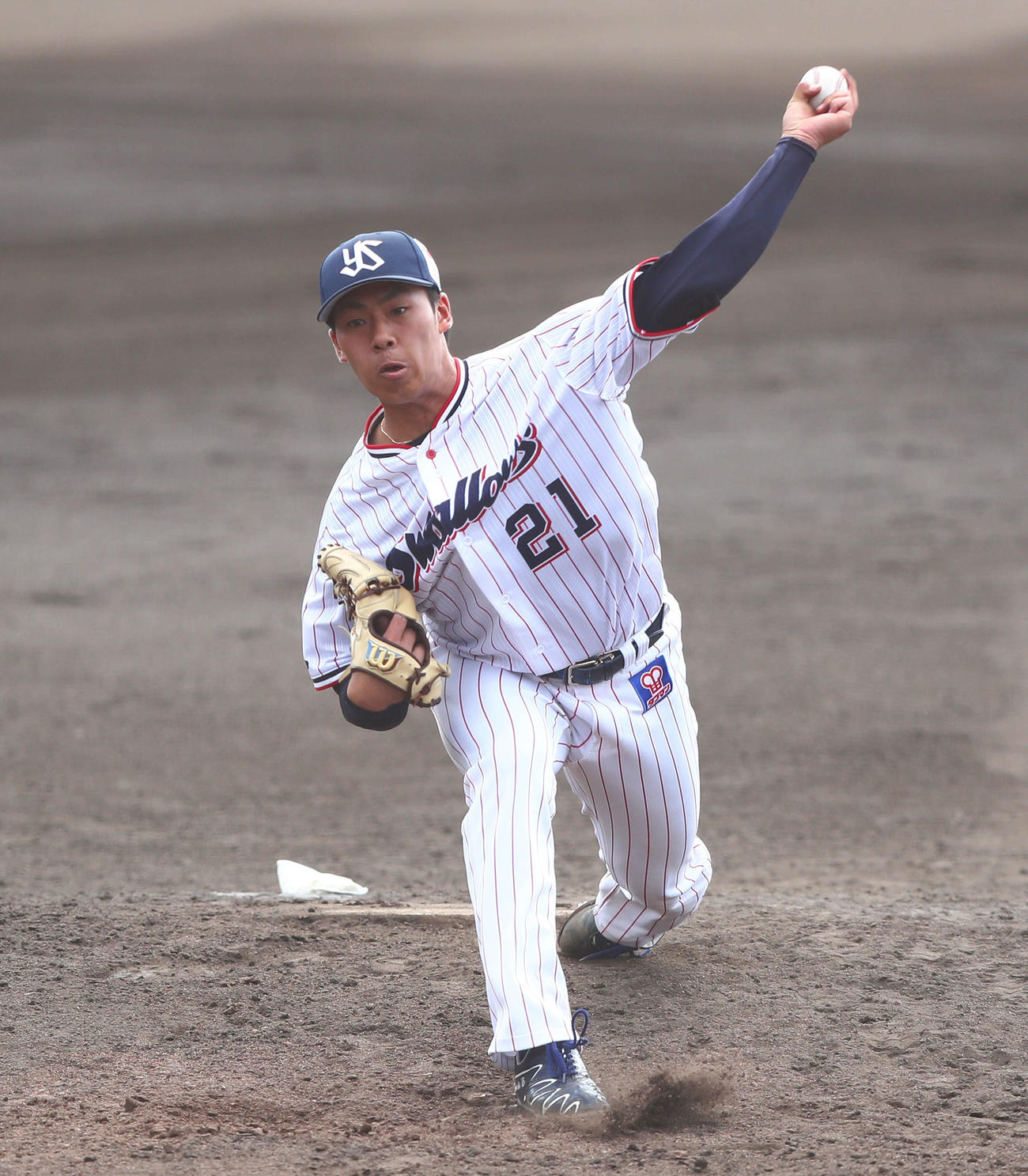ヤクルト対楽天　6回表楽天無死、力投する山野（撮影・河田真司）