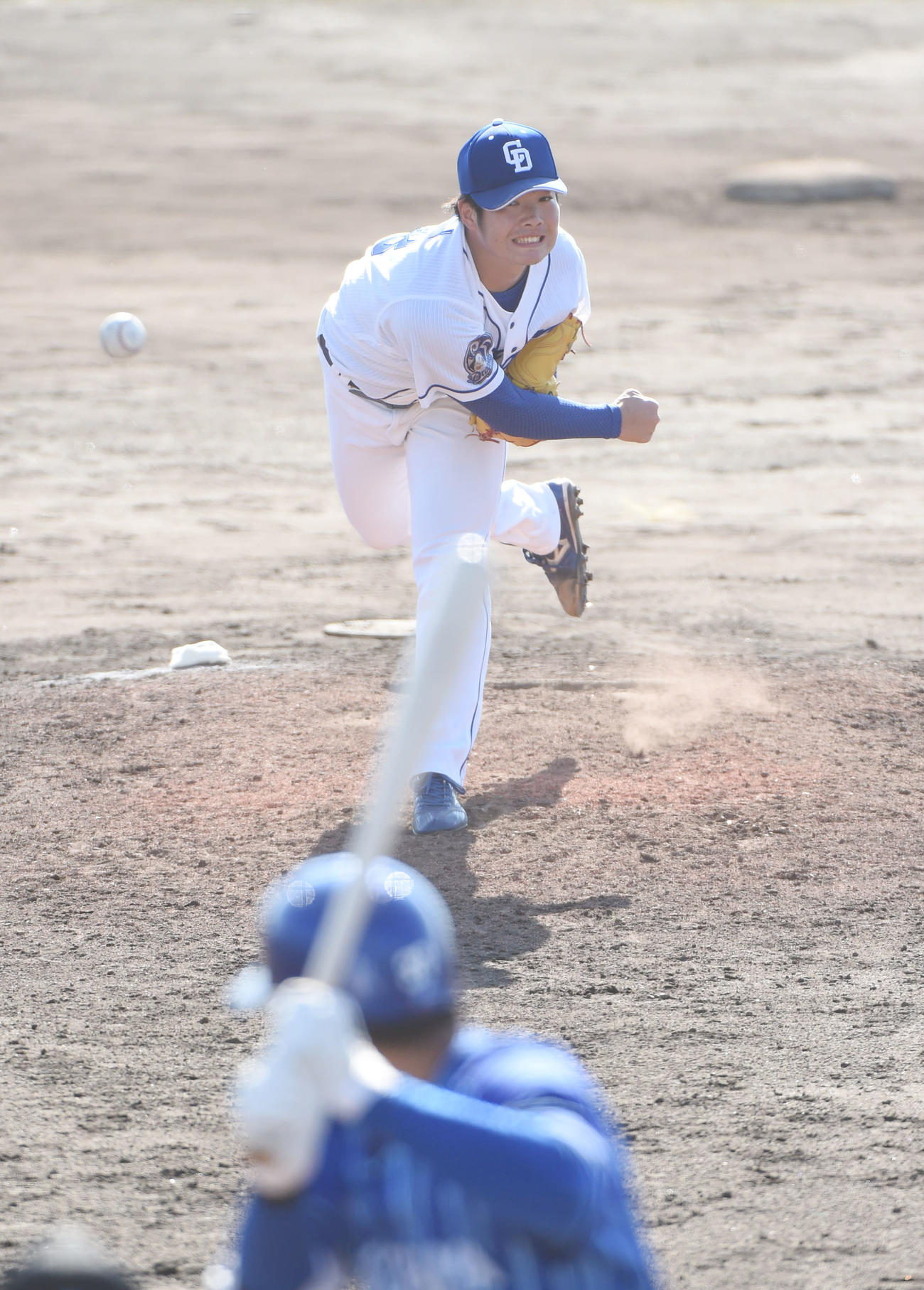 2軍練習試合・中日対DeNA 8回表、中日5番手で登板した森（撮影・森本幸一）