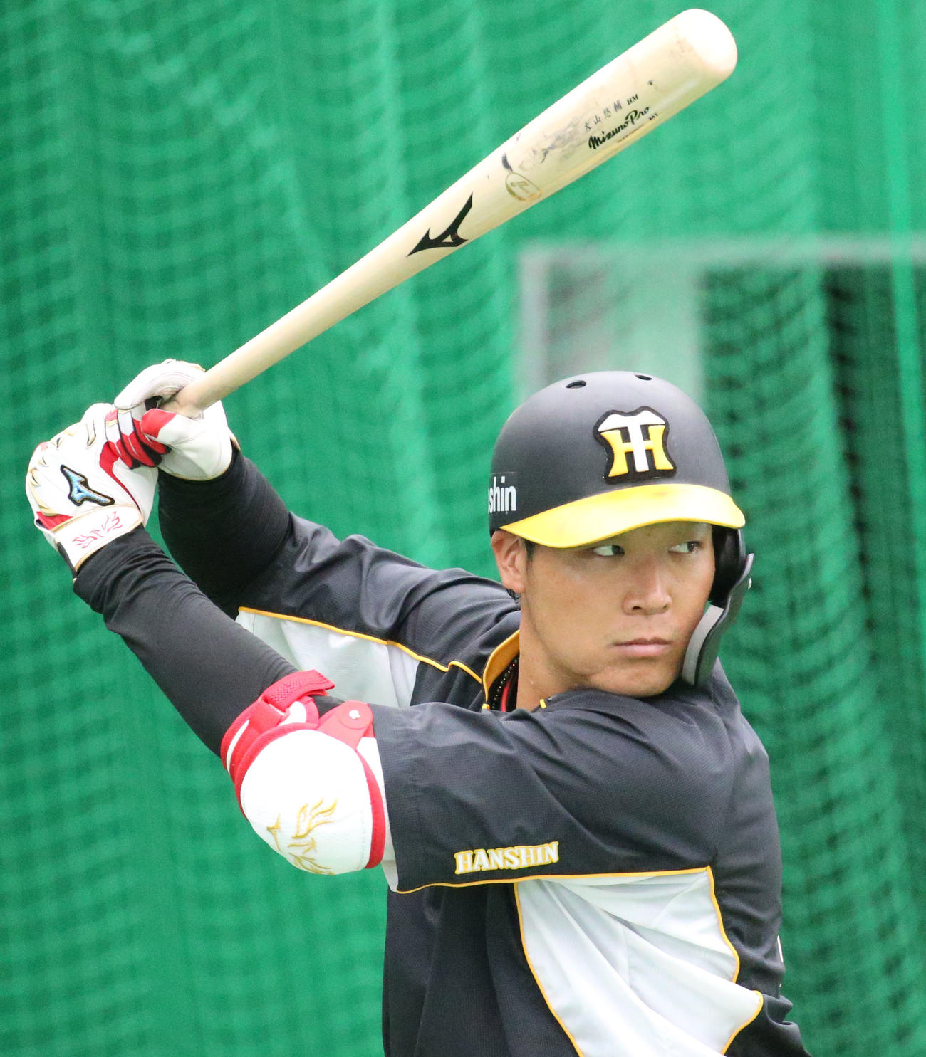 大山悠輔