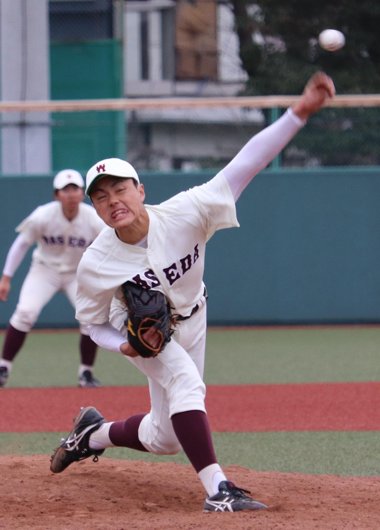 早大対ENEOS 8回から2イニングとも、3者凡退に抑えた早大・森田（撮影・古川真弥）