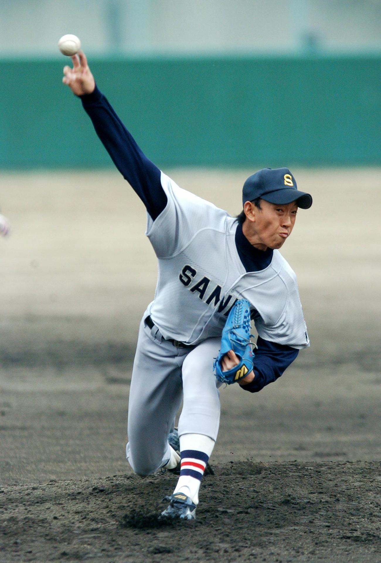 京産大時代の平野佳寿（2005年3月16日）