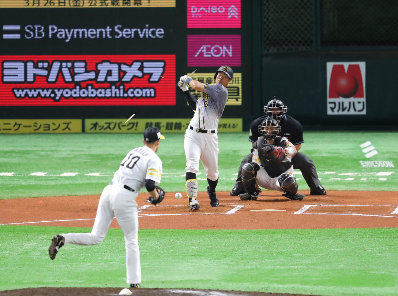 ソフトバンク対阪神　6回表阪神無死、佐藤輝明は投ゴロに終わる（撮影・梅根麻紀）