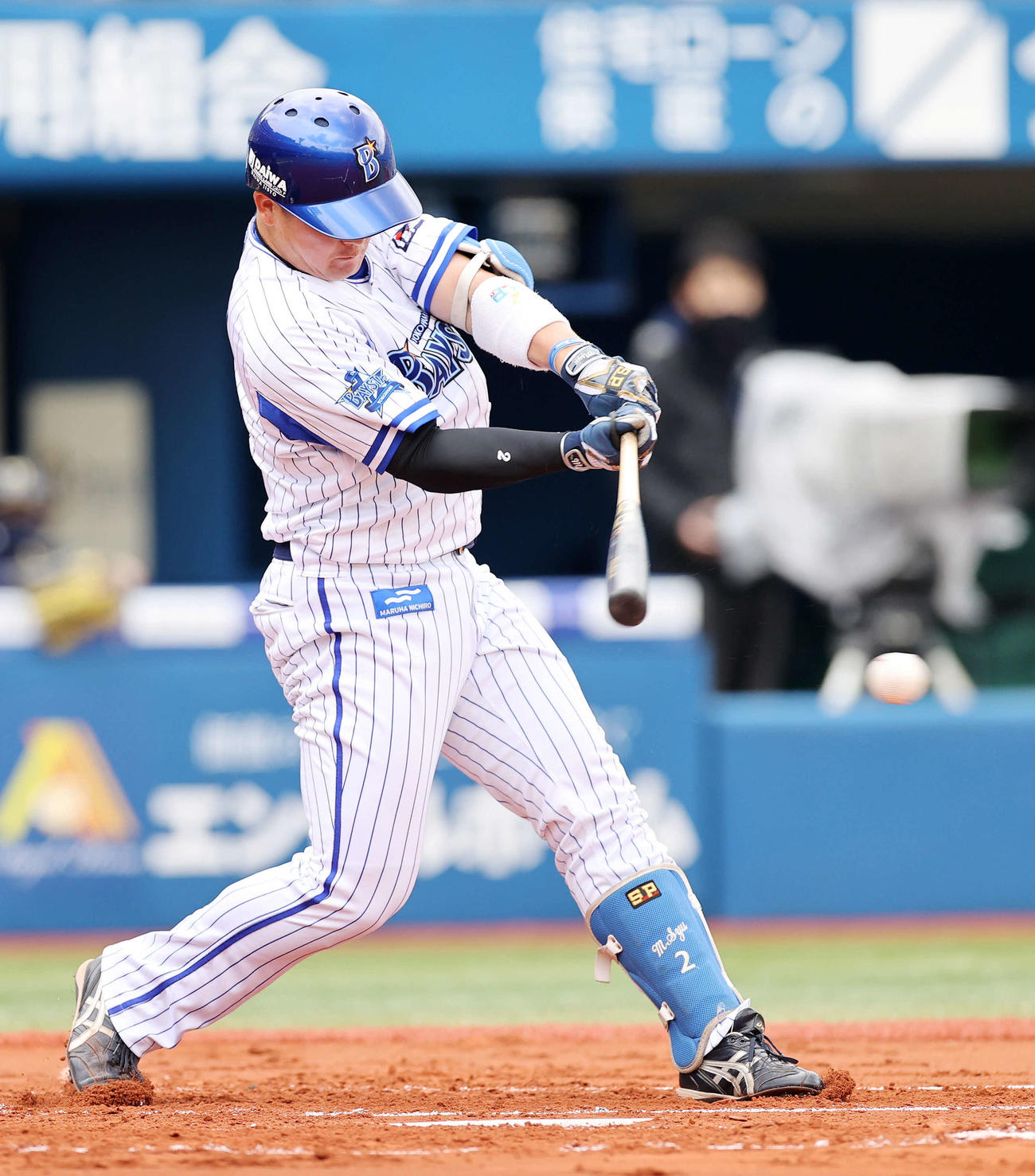 DeNA対オリックス　1回裏DeNA2死、牧は中前安打を放つ（撮影・鈴木正人）