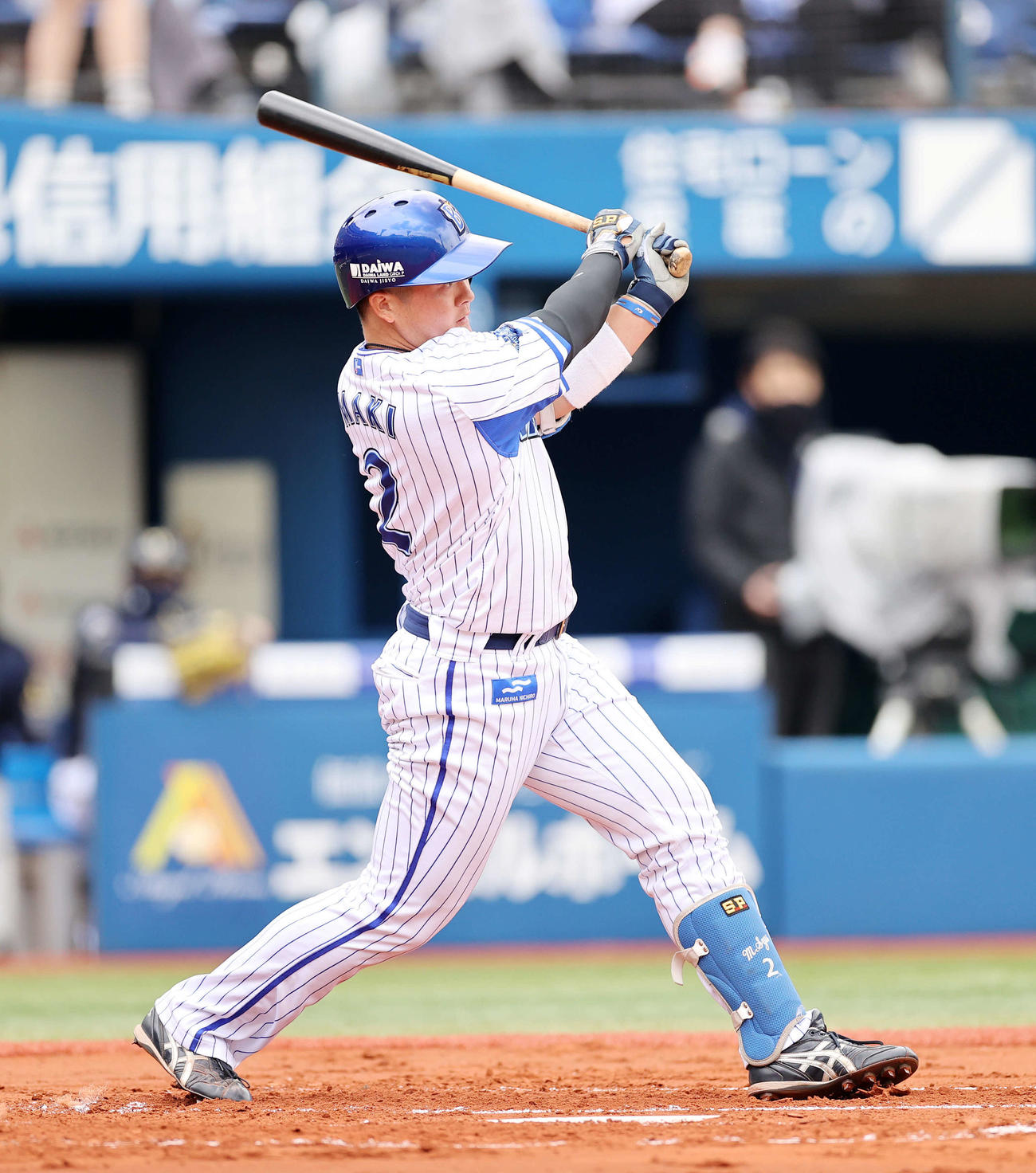 DeNA対オリックス　1回裏DeNA2死、牧は中前安打を放つ（撮影・鈴木正人）