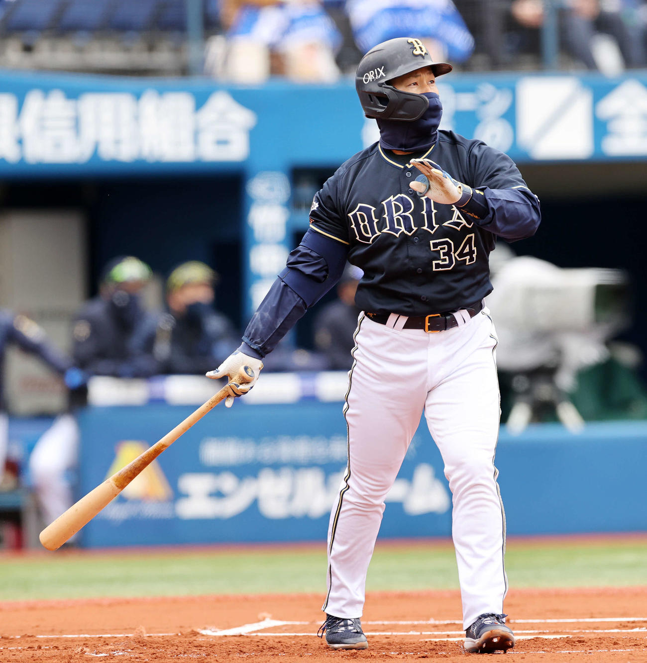 DeNA対オリックス　1回表オリックス1死、吉田正は右越え本塁打を放つ（撮影・鈴木正人）