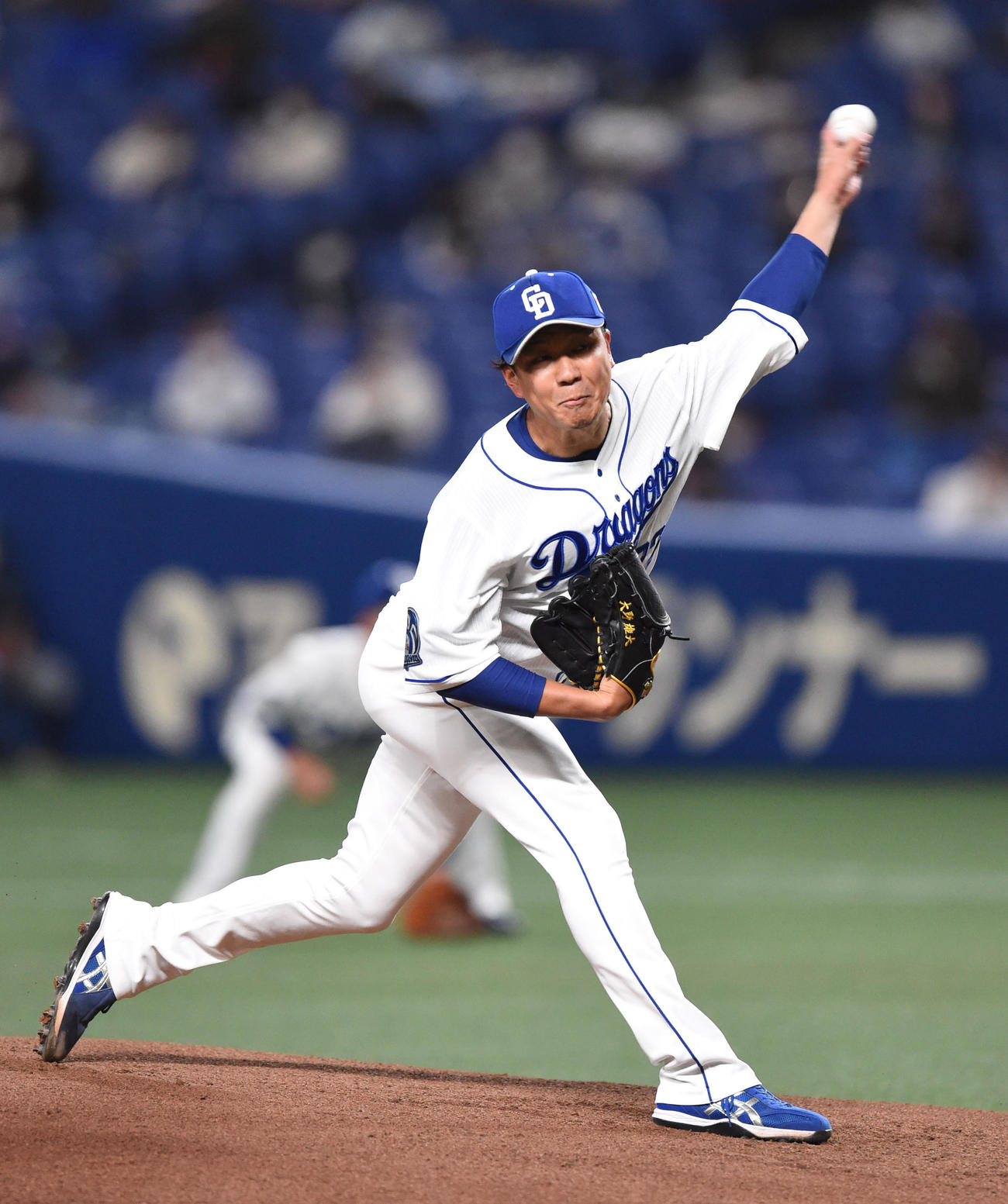 オープン戦・中日対楽天　1回表、登板する中日先発の大野雄大（撮影・森本幸一）