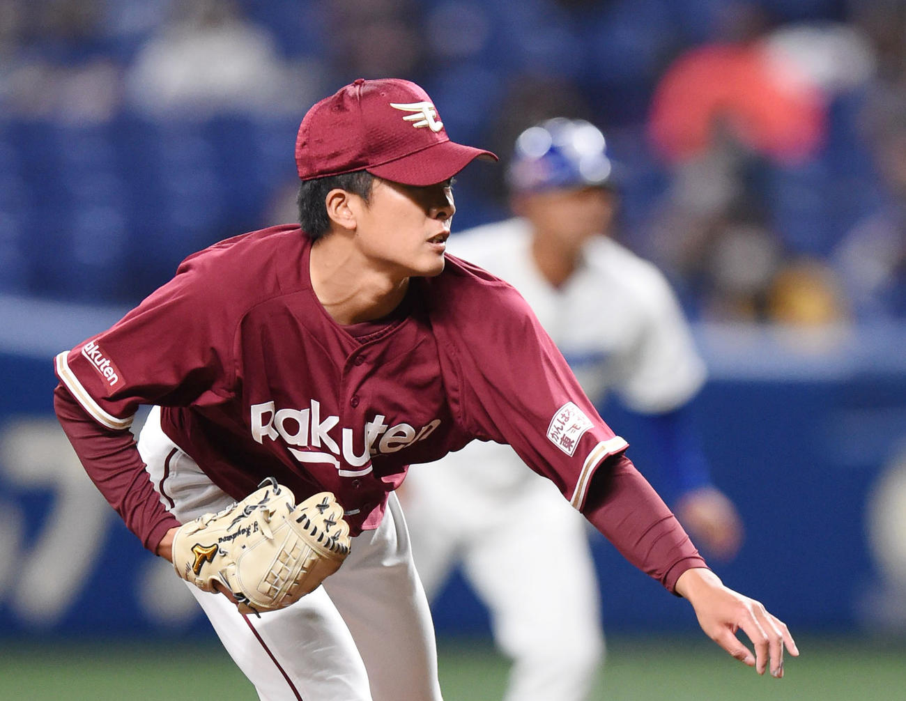 力投する楽天先発の早川（撮影・森本幸一）