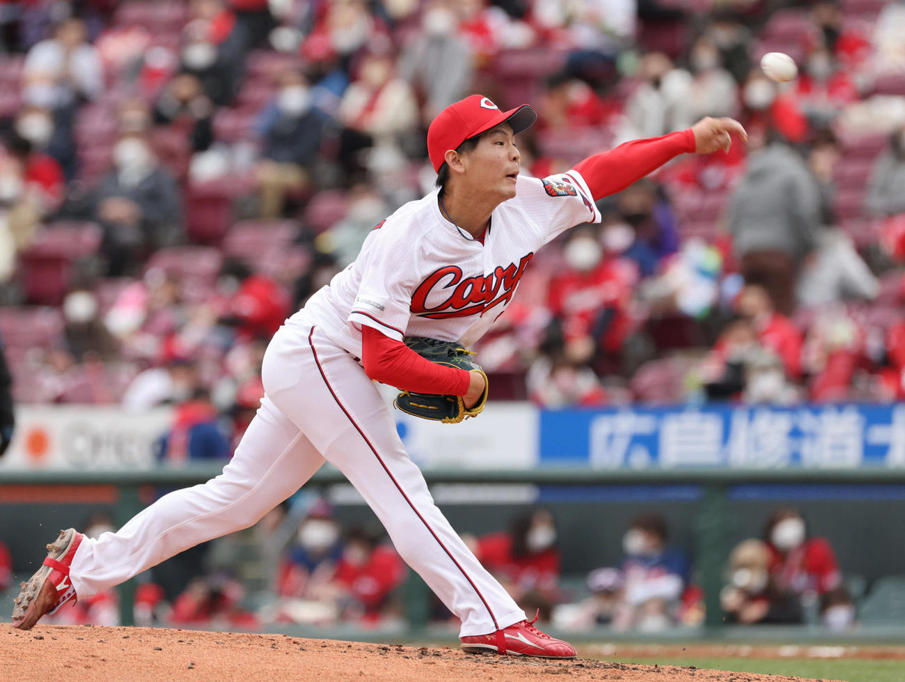 広島対ヤクルト　5回表を無失点に抑えた森浦（撮影・加藤孝規）