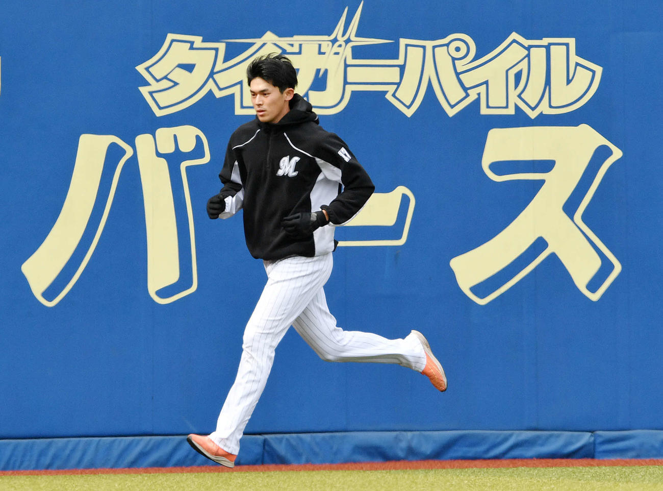 ロッテ佐々木朗希（2021年3月7日撮影）