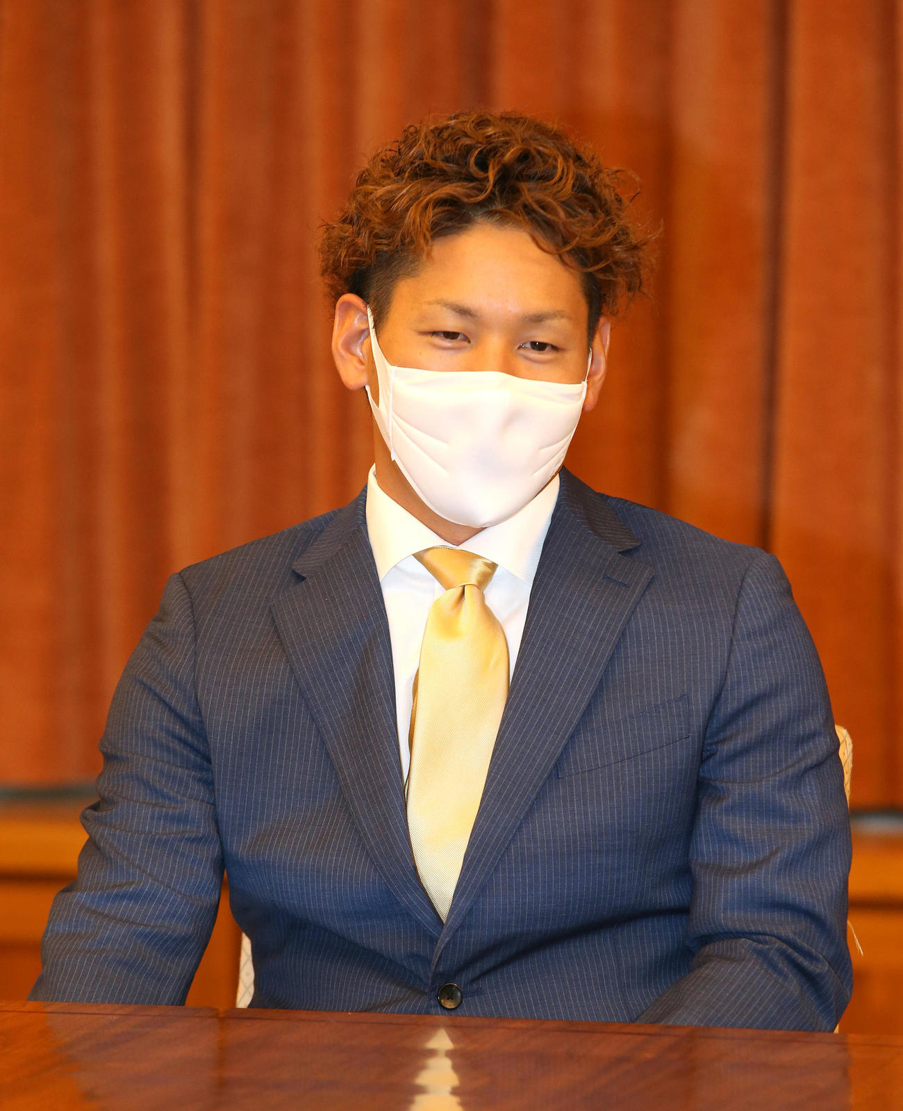 大阪市役所を表敬訪問したオリックス吉田正（撮影・白石智彦）