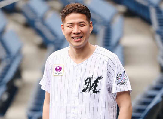 ロッテの本拠地ZOZOマリンでの公式戦でスタジアムMCを務めるYUI氏（球団提供）