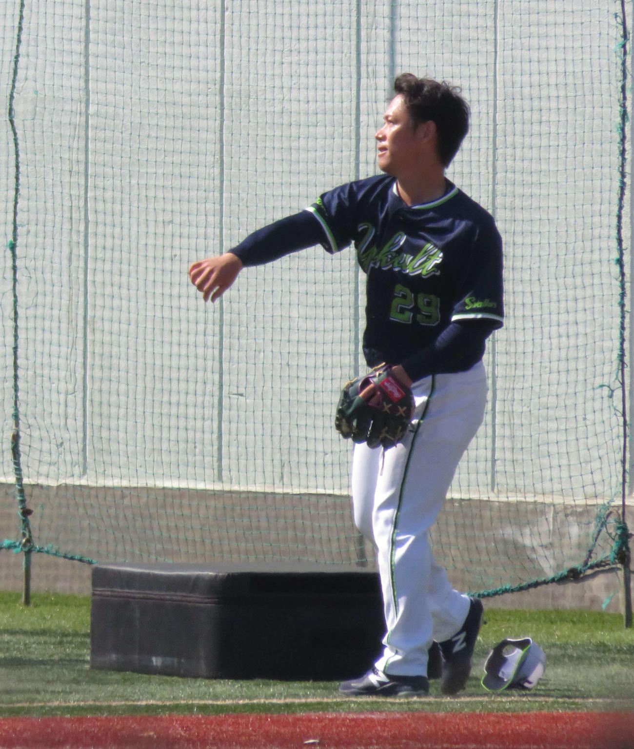 今季神宮初登板を前に調整するヤクルト小川