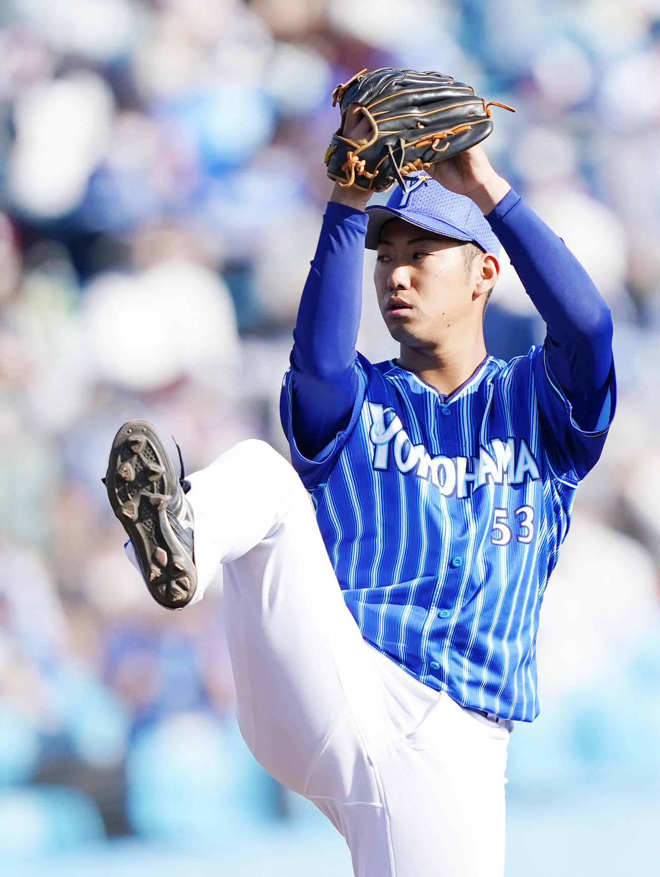 楽天とのオープン戦で6回に登板し力投するDeNA池谷（撮影・菅敏）