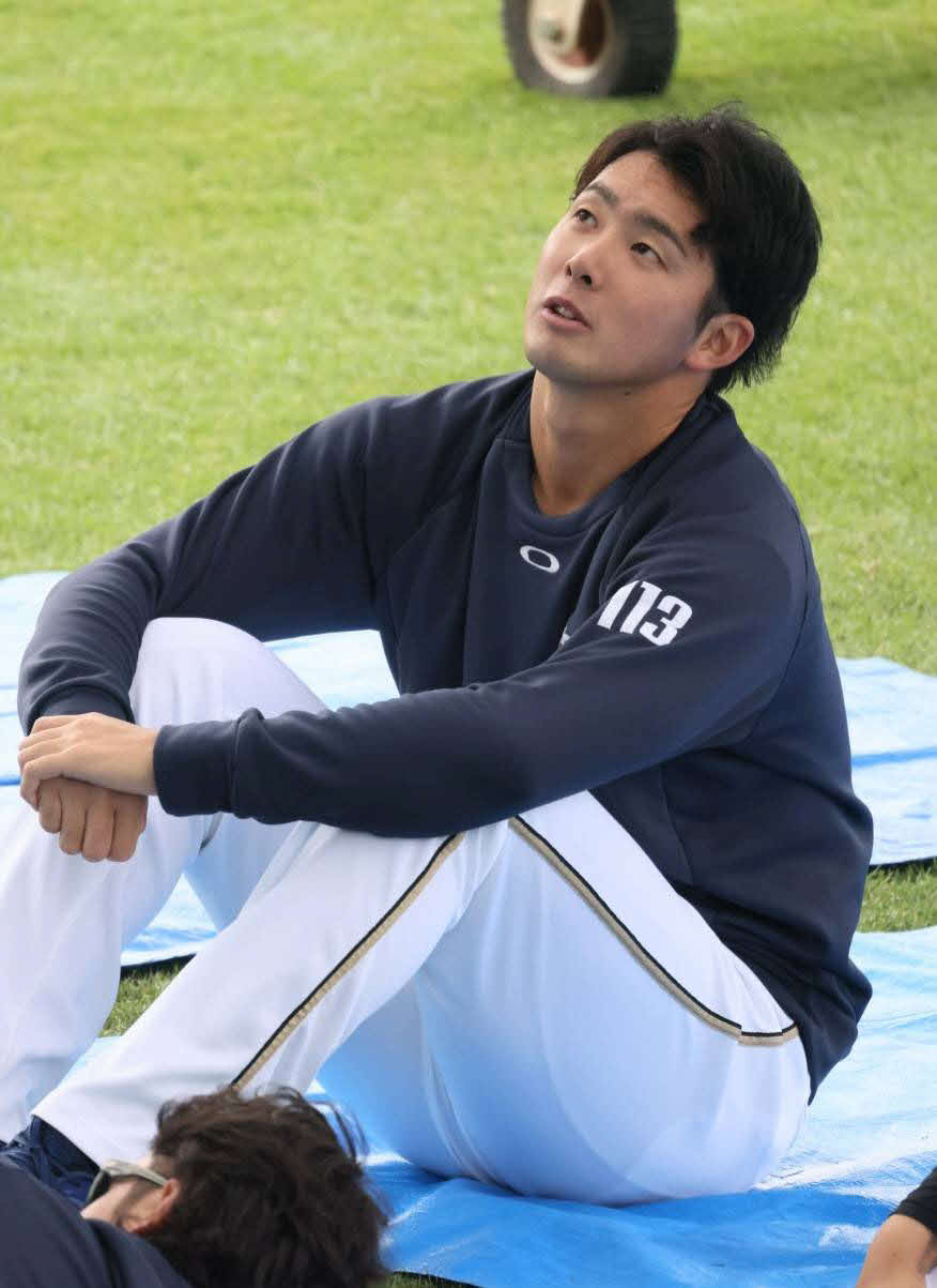 広島遠征で1軍に合流した日本ハム長谷川（撮影・加藤孝規）