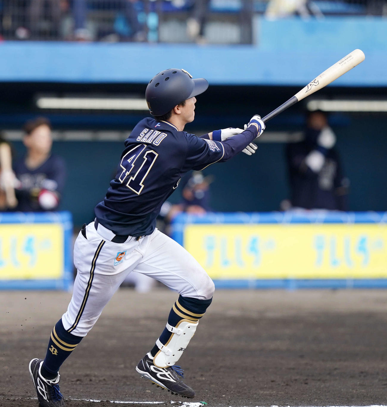 楽天対オリックス　6回表オリックス無死、左越えソロ本塁打を放つ佐野皓（撮影・江口和貴）