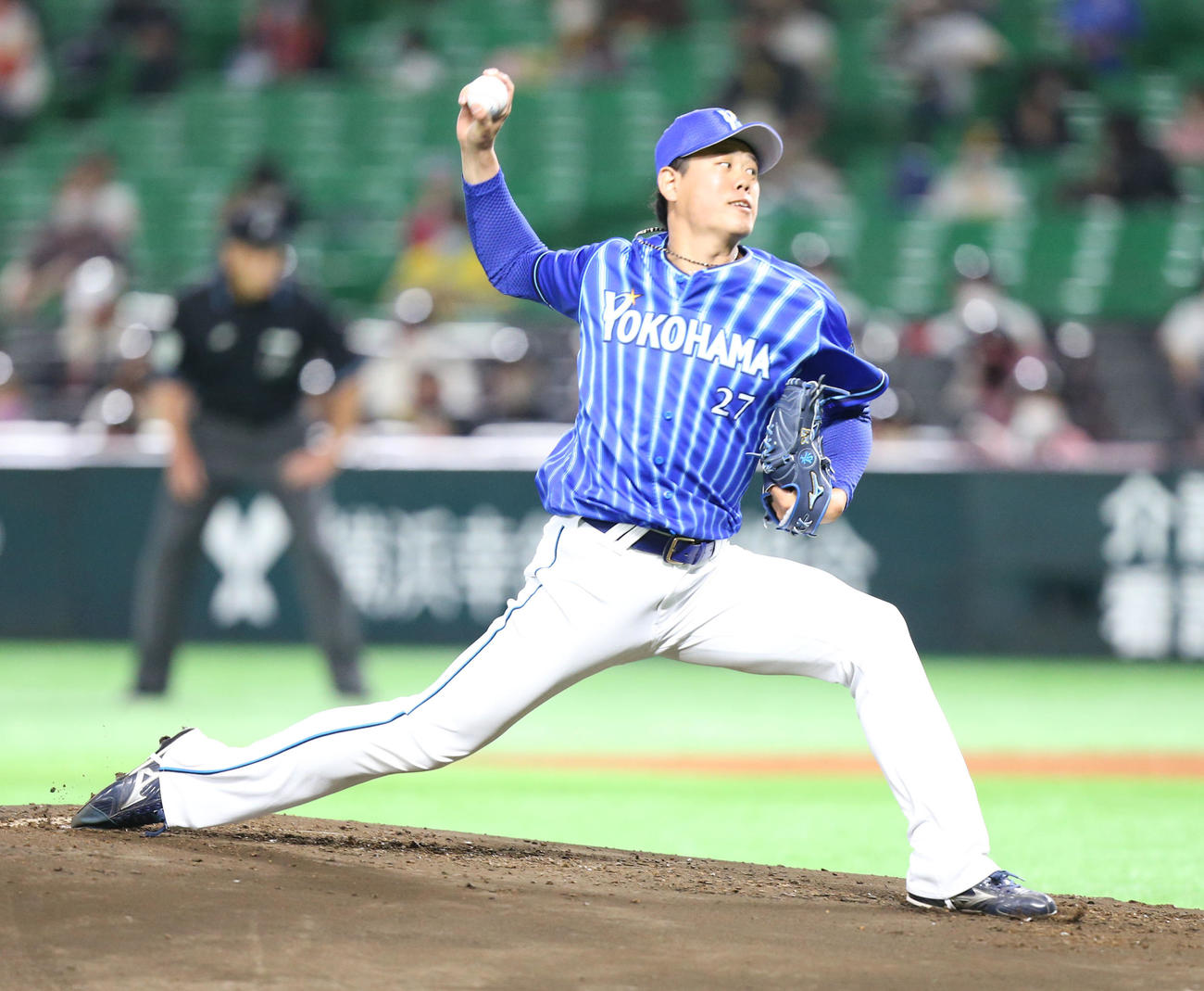 ソフトバンク対DeNA　DeNA先発の上茶谷（撮影・屋方直哉）