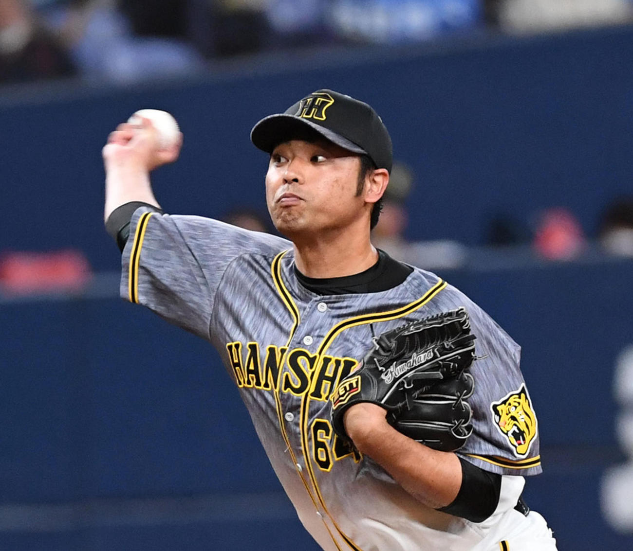 オリックス対阪神　阪神6番手の桑原（撮影・前岡正明）