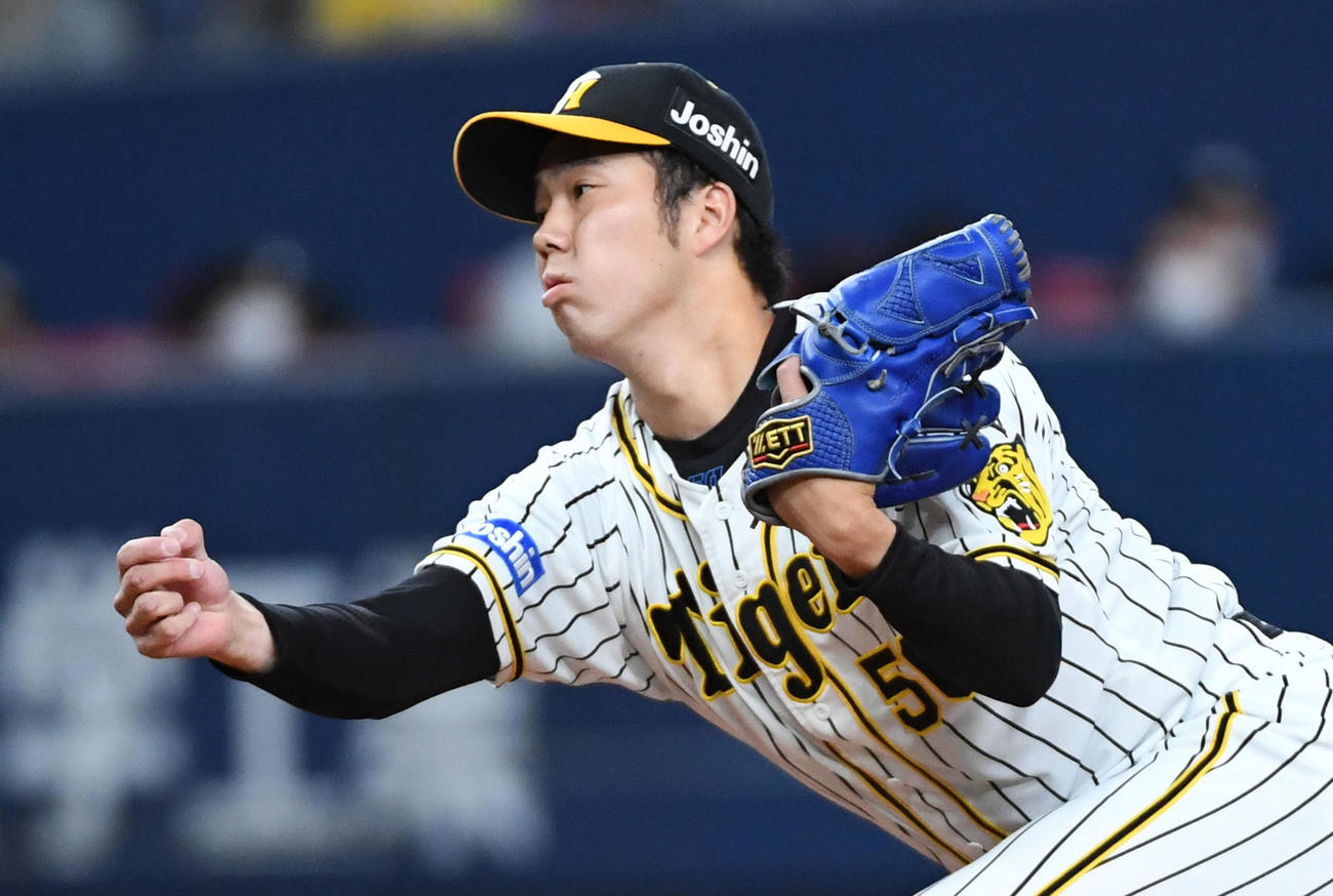 阪神対オリックス　阪神先発の青柳（撮影・前岡正明）