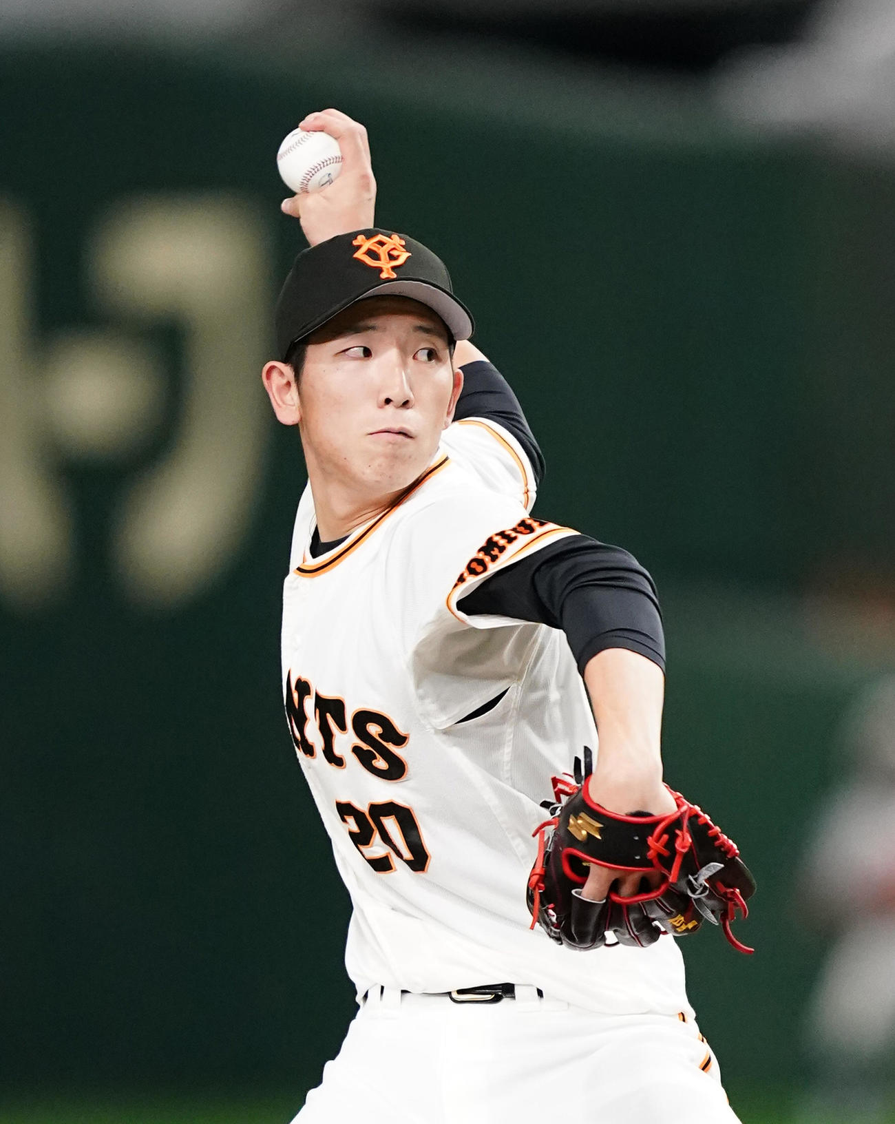 巨人対楽天　先発した巨人戸郷（撮影・菅敏）