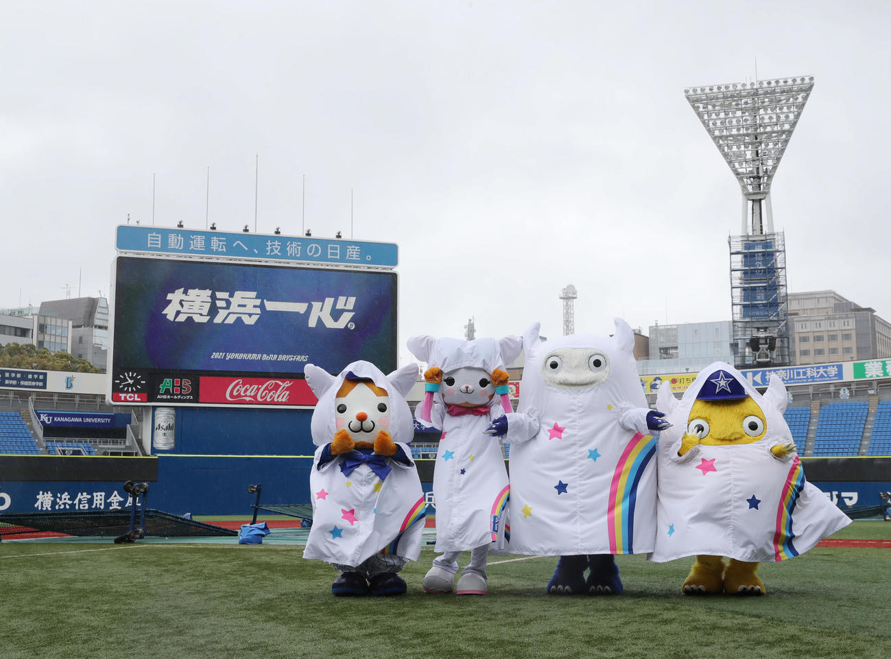 雨天中止となったDeNA対ロッテ戦（撮影・垰建太）