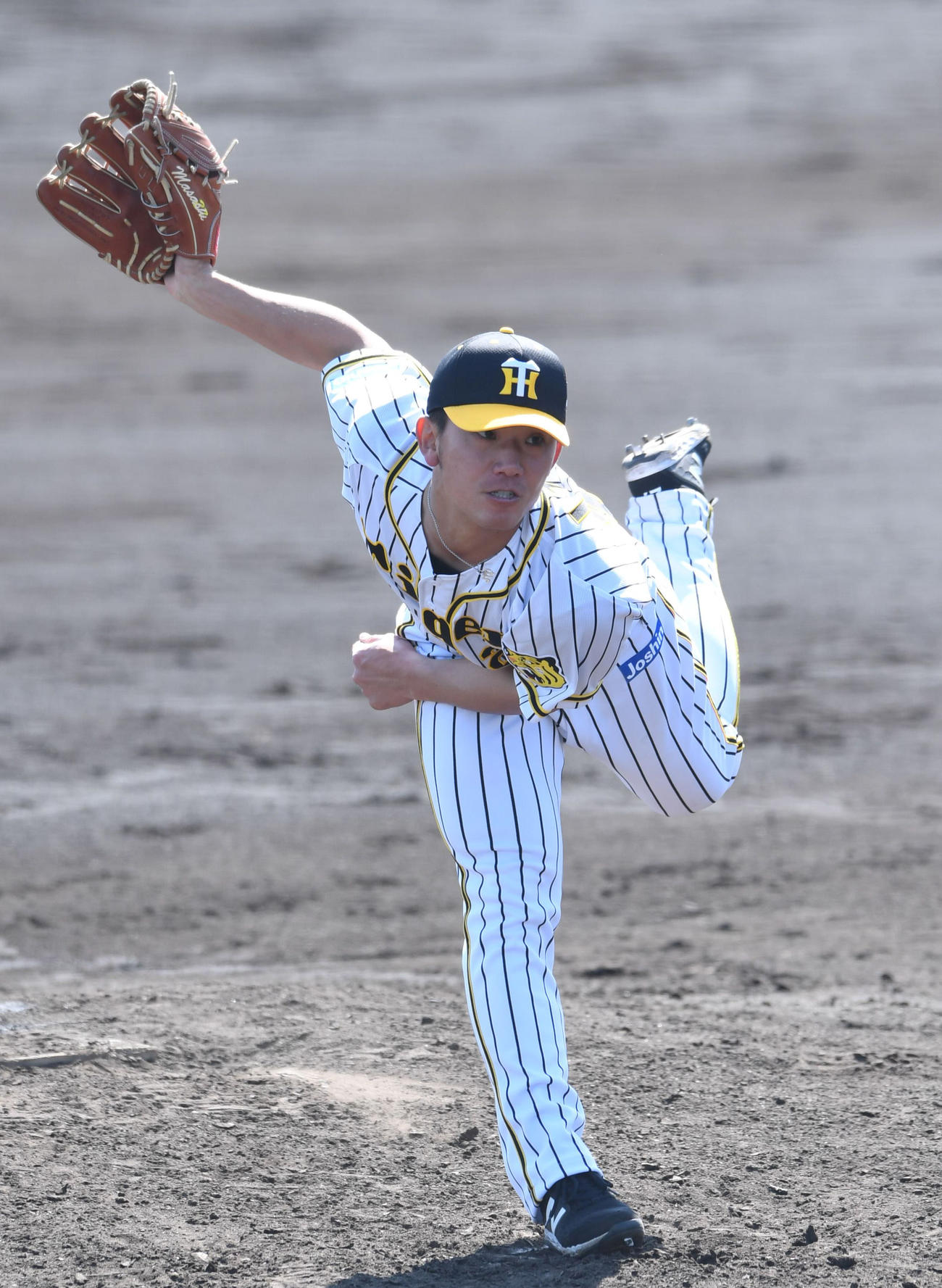 徳島戦で5回1安打無失点と好投を見せた伊藤将（代表撮影）