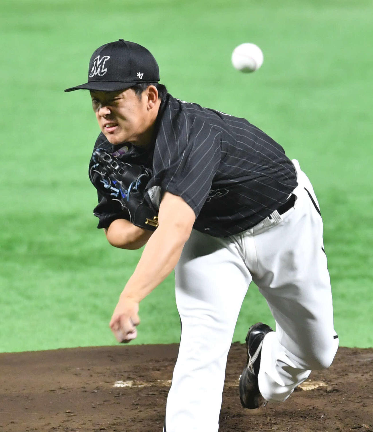 ソフトバンク対ロッテ　ロッテ先発の鈴木（撮影・岩下翔太）