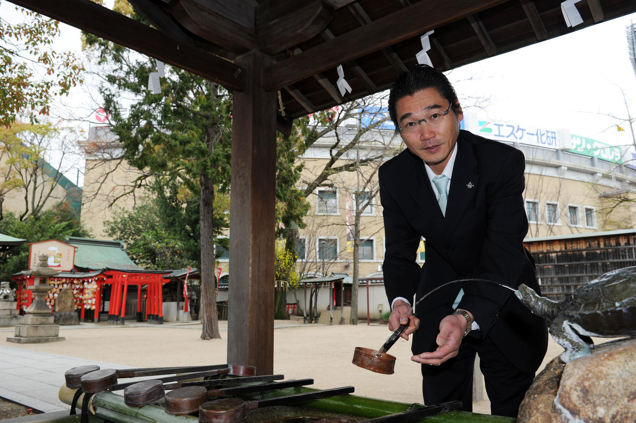 阪神嶌村聡球団本部副本部長（2015年4月7日撮影）