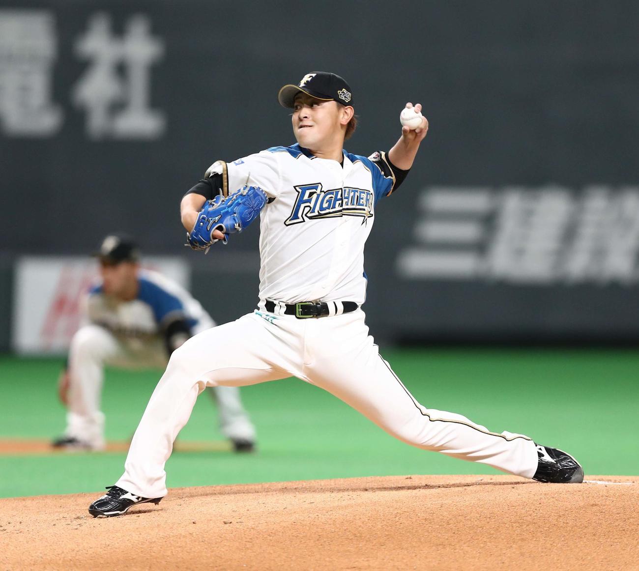 日本ハム対西武　力投する日本ハム先発の河野（撮影・黒川智章）