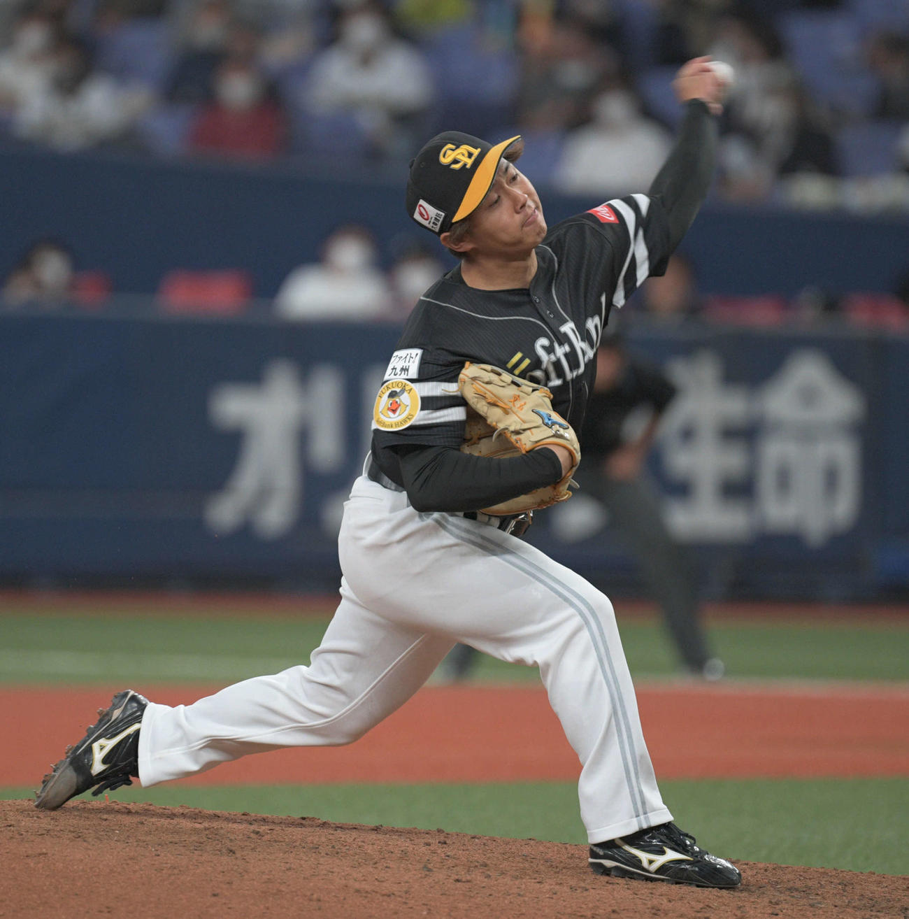オリックス対ソフトバンク　4回裏オリックス無死から登板した田浦文丸（撮影・渦原淳）