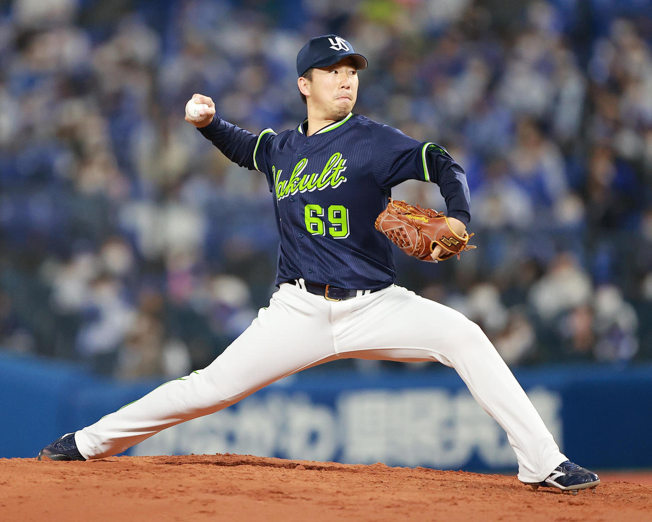 DeNA対ヤクルト　力投するヤクルト今野（撮影・野上伸悟）