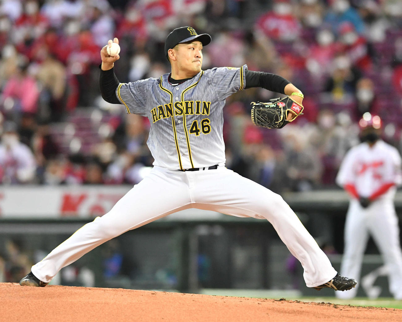広島対阪神　阪神先発の秋山（撮影・岩下翔太）