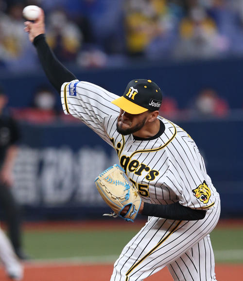 阪神対中日　9回表、スアレスが登板する（撮影・上山淳一）