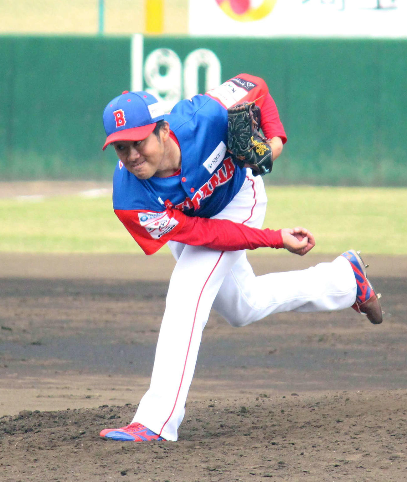 栃木対埼玉　力投する由規（撮影・保坂恭子）